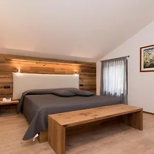 Hotel Ferrovia, Calalzo di Cadore